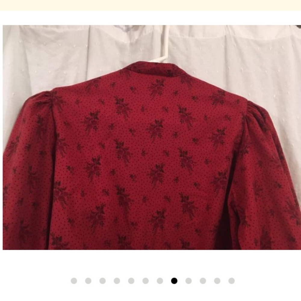 Vintage Button-Down Floral TraditionalBlouse - Picture 8 of 12